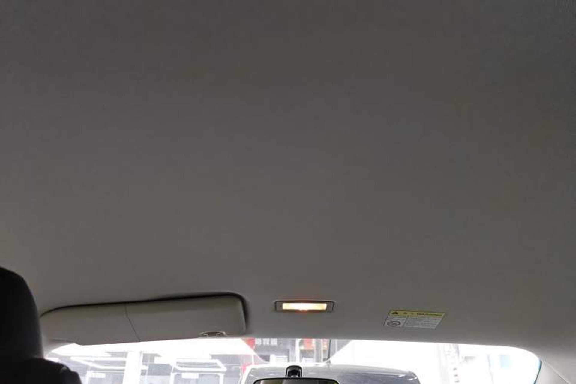 Used Roewe Clever 2021 302 km New Four-Seater Super-Efficient Version Headliner