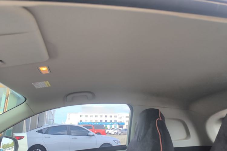 Used Roewe Clever 2021 302km Excellence Edition Headliner