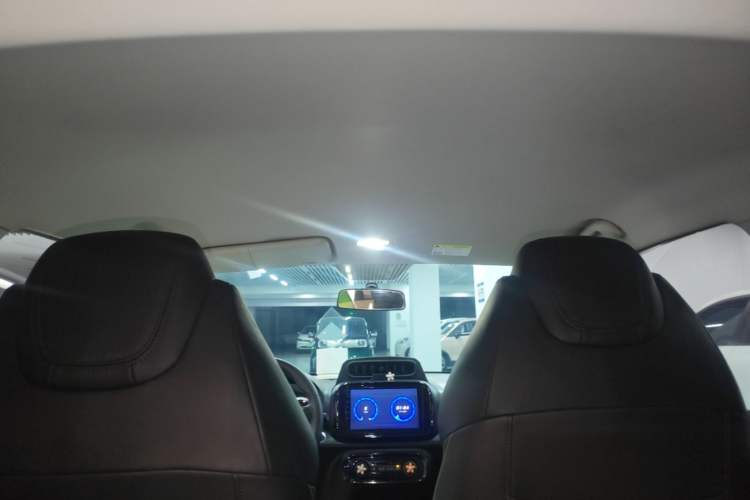Used Roewe Clever 2021 302km Excellence Edition Headliner