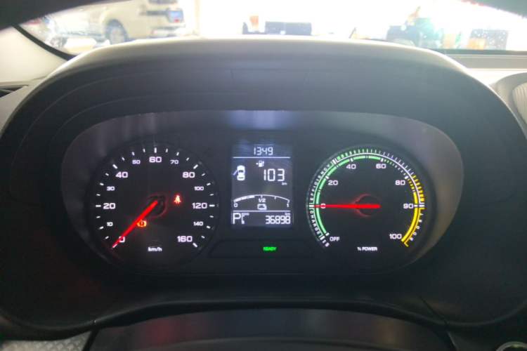 Used Roewe Clever 2021 302 km New Four-Seater Super-Efficient Version Instrument Cluster