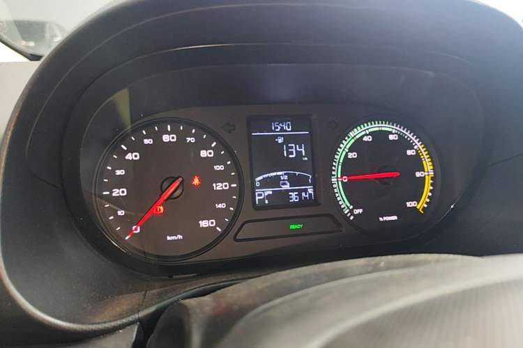 Used Roewe Clever 2021 302 km New Four-Seater Super-Efficient Version Instrument Cluster