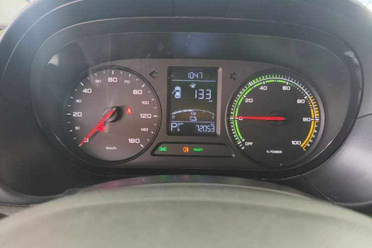 Used Roewe Clever 2021 302 km New Four-Seater Super-Efficient Version Instrument Cluster