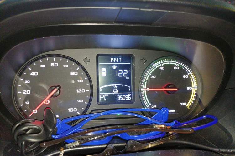 Used Roewe Clever 2021 302 km New Four-Seater Super-Efficient Version Instrument Cluster