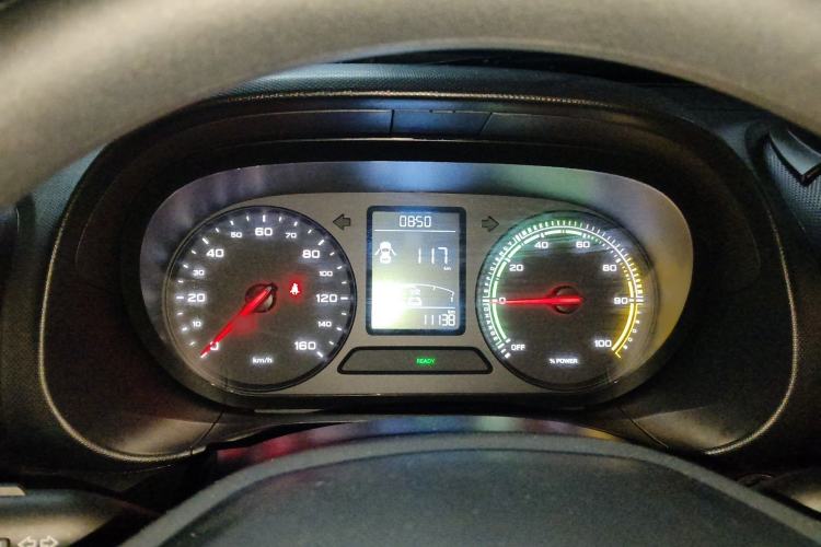 Used Roewe Clever 2021 302 km New Four-Seater Super-Efficient Version Instrument Cluster