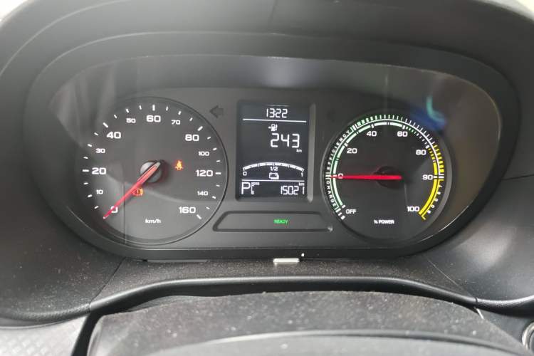 Used Roewe Clever 2021 302 km New Four-Seater Super-Efficient Version Instrument Cluster