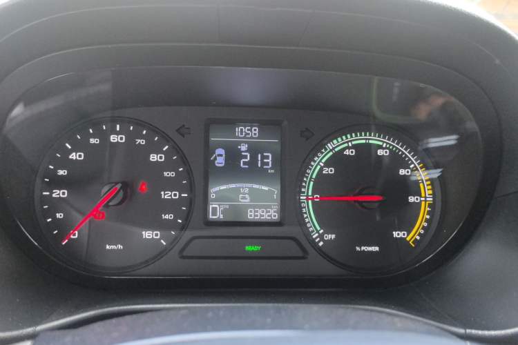 Used Roewe Clever 2021 302 km New Four-Seater Super-Efficient Version Instrument Cluster