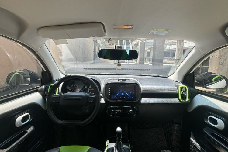 Used Roewe Clever 2021 302km All-Round Version Interior 2