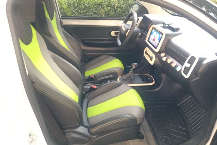 Used Roewe Clever 2021 302km All-Round Version Interior 2