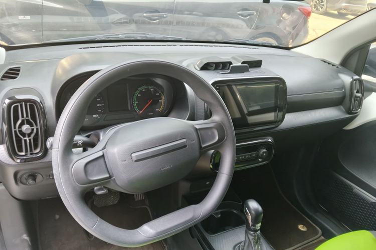Used Roewe Clever 2021 302km Excellence Edition Interior 2