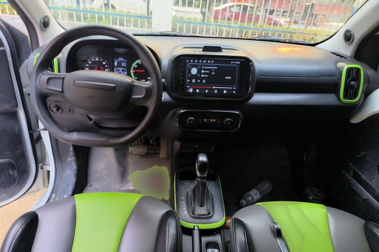 Used Roewe Clever 2021 302km All-Round Version Interior 2