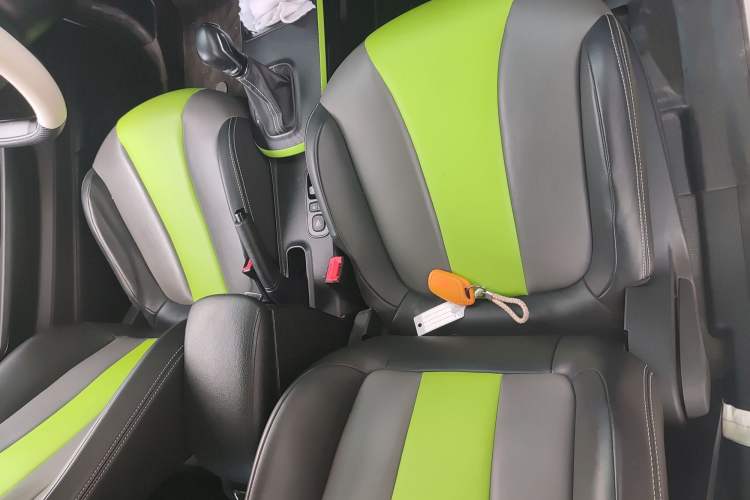 Used Roewe Clever 2021 302km Excellence Edition Interior 2