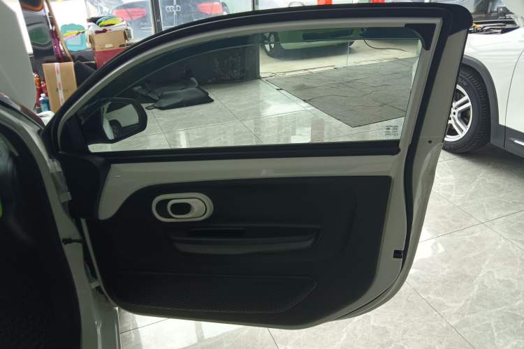 Used Roewe Clever 2021 302km Excellence Edition Interior 5