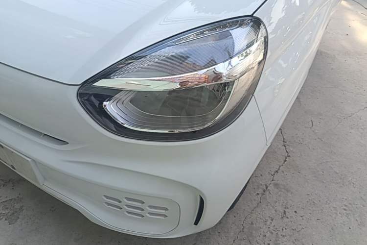 Used Roewe Clever 2021 302km Excellence Edition Left Front Headlight
