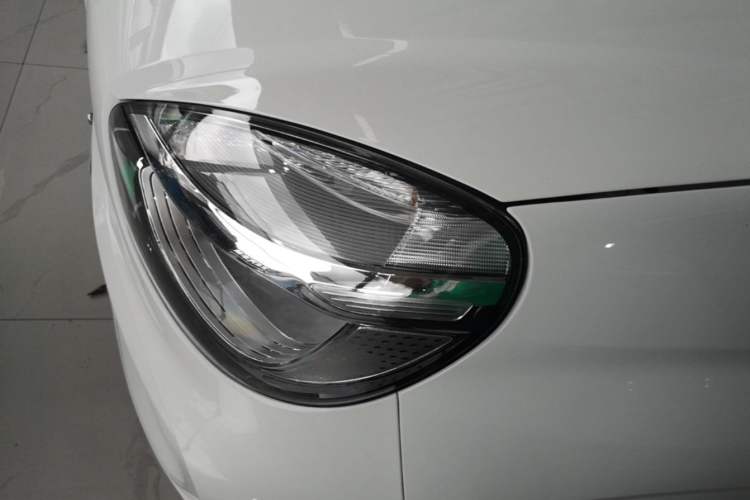 Used Roewe Clever 2021 302km Excellence Edition Left Front Headlight