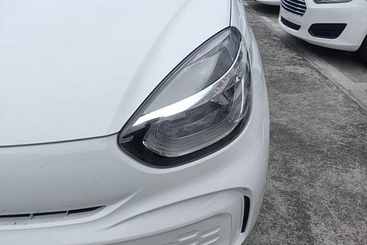 Used Roewe Clever 2021 302km All-Round Version Left Front Headlight