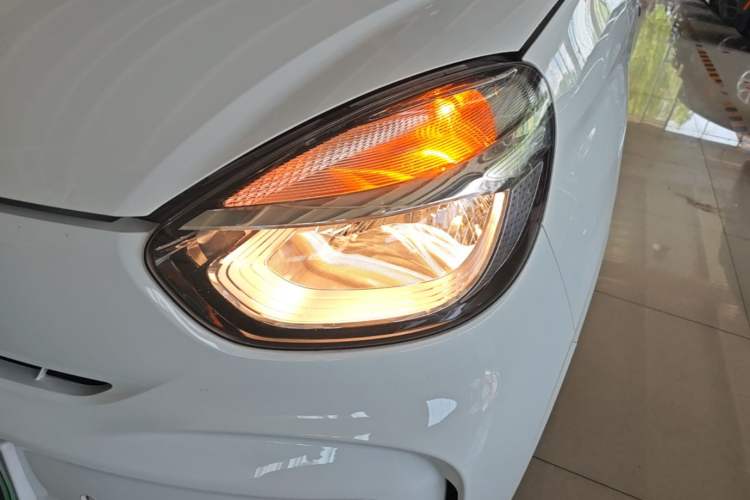 Used Roewe Clever 2021 302km All-Round Version Left Front Headlight
