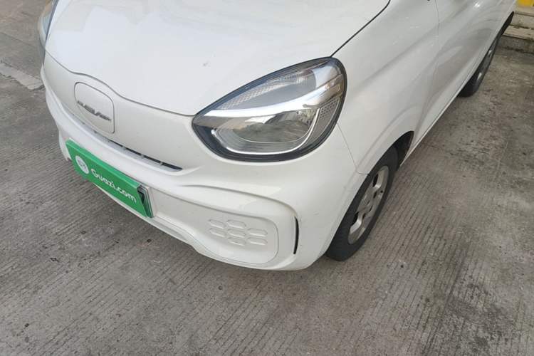 Used Roewe Clever 2021 302 km New Four-Seater Super-Efficient Version Left Front Headlight