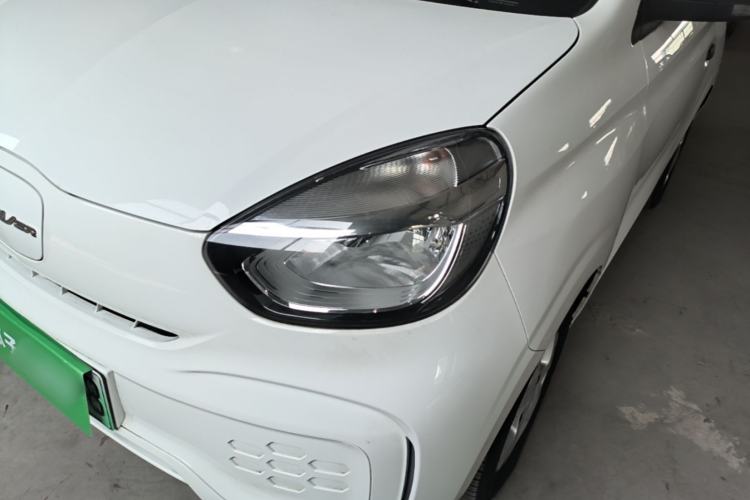 Used Roewe Clever 2021 302 km New Four-Seater Super-Efficient Version Left Front Headlight