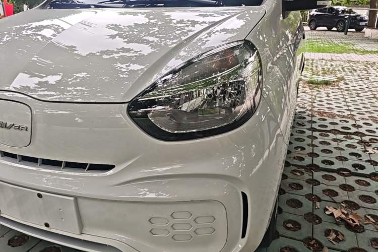 Used Roewe Clever 2021 302 km New Four-Seater Super-Efficient Version Left Front Headlight
