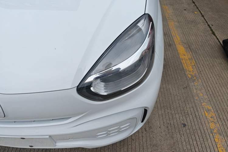 Used Roewe Clever 2021 302km All-Round Version Left Front Headlight