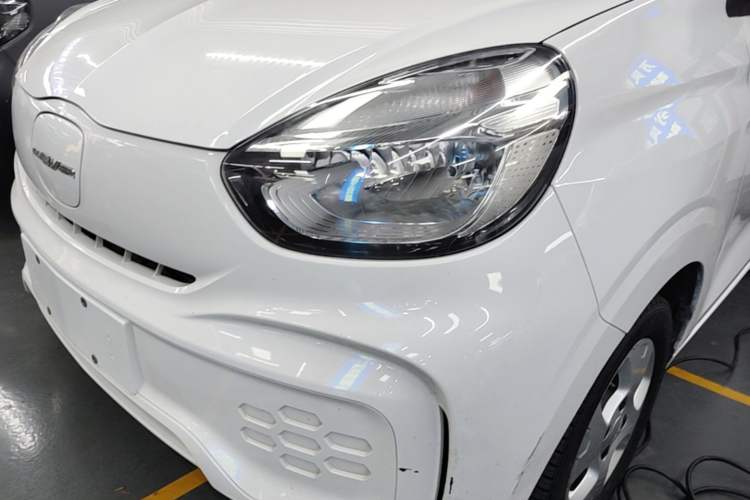 Used Roewe Clever 2021 302 km New Four-Seater Super-Efficient Version Left Front Headlight