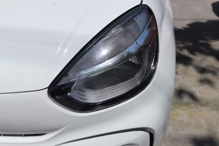 Used Roewe Clever 2021 302km All-Round Version Left Front Headlight