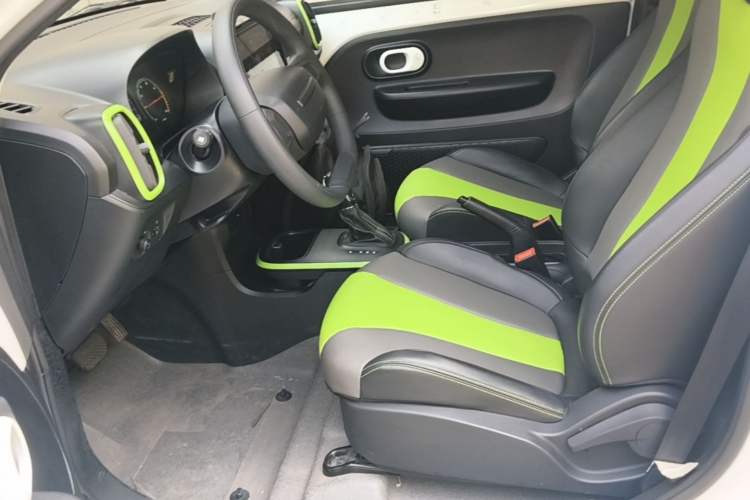 Used Roewe Clever 2021 302km All-Round Version Left Front Seat