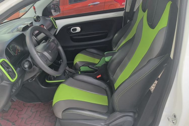 Used Roewe Clever 2021 302km All-Round Version Left Front Seat