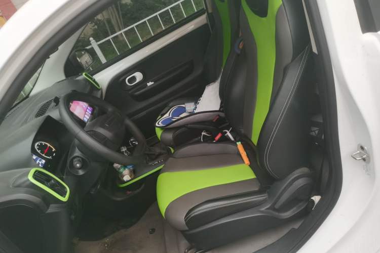 Used Roewe Clever 2021 302km All-Round Version Left Front Seat