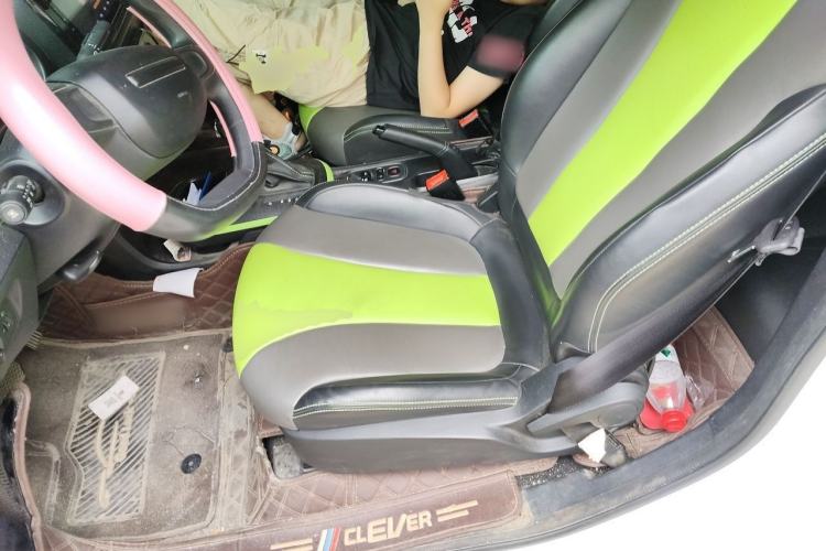 Used Roewe Clever 2021 302km All-Round Version Left Front Seat
