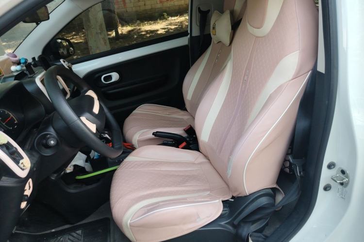 Used Roewe Clever 2021 302km All-Round Version Left Front Seat