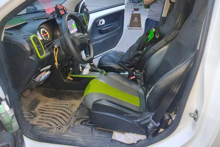 Used Roewe Clever 2021 302km All-Round Version Left Front Seat