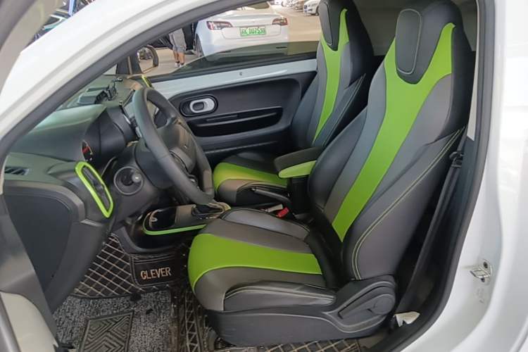 Used Roewe Clever 2021 302km Excellence Edition Left Front Seat