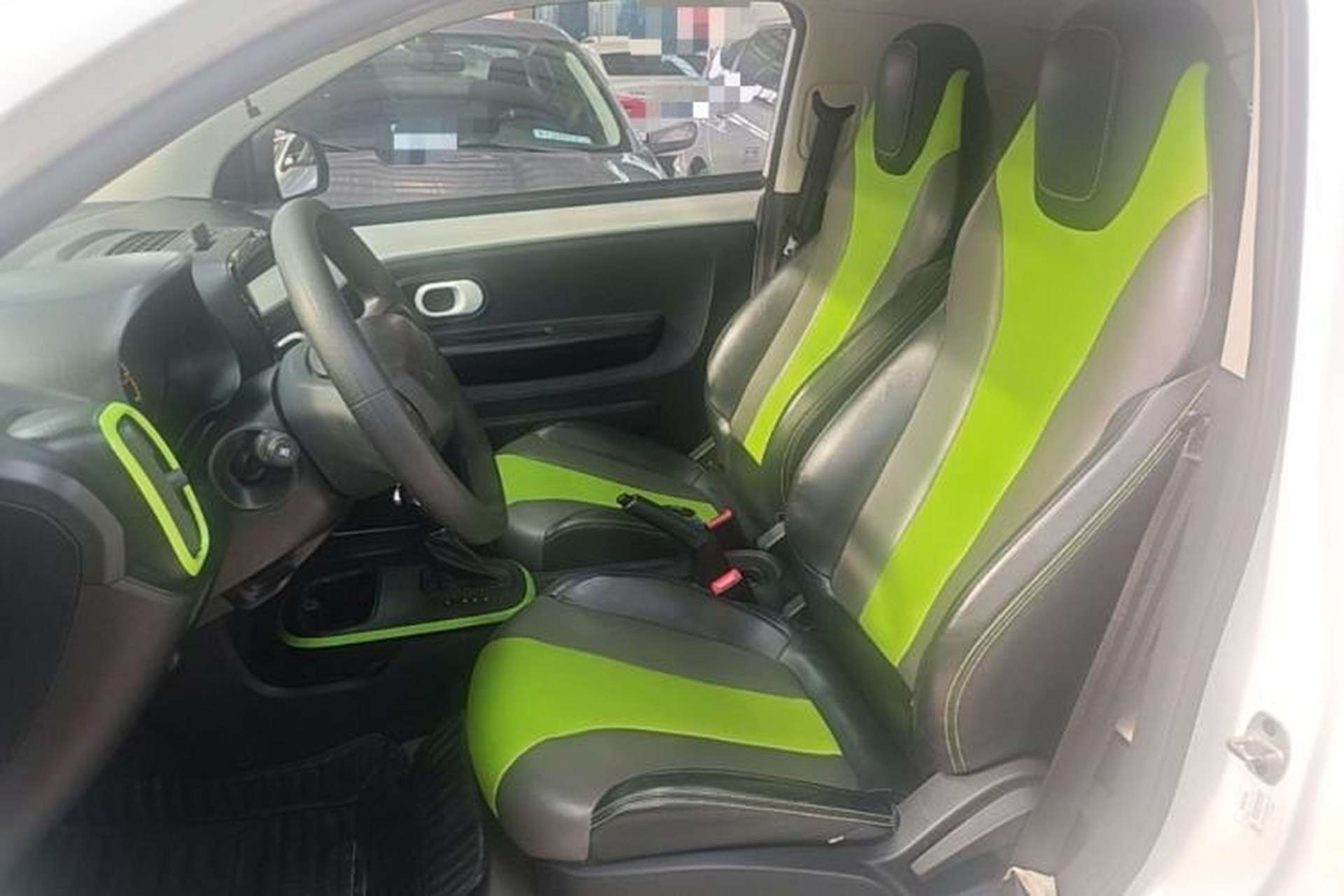 Used Roewe Clever 2021 302km All-Round Version Left Front Seat
