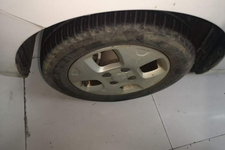 Used Roewe Clever 2021 302km Excellence Edition Left Front Wheel Hub