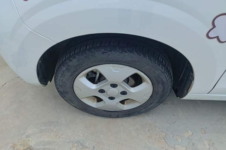 Used Roewe Clever 2021 302km Excellence Edition Left Front Wheel Hub