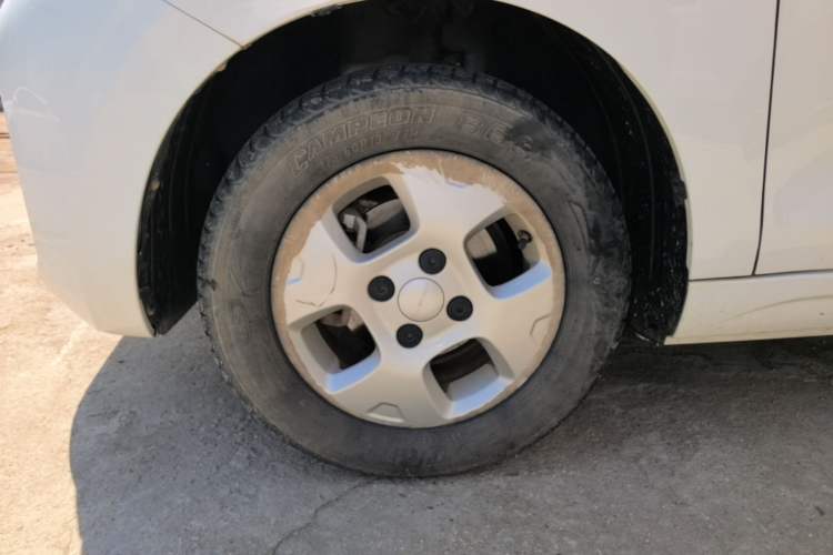Used Roewe Clever 2021 302km Excellence Edition Left Front Wheel Hub
