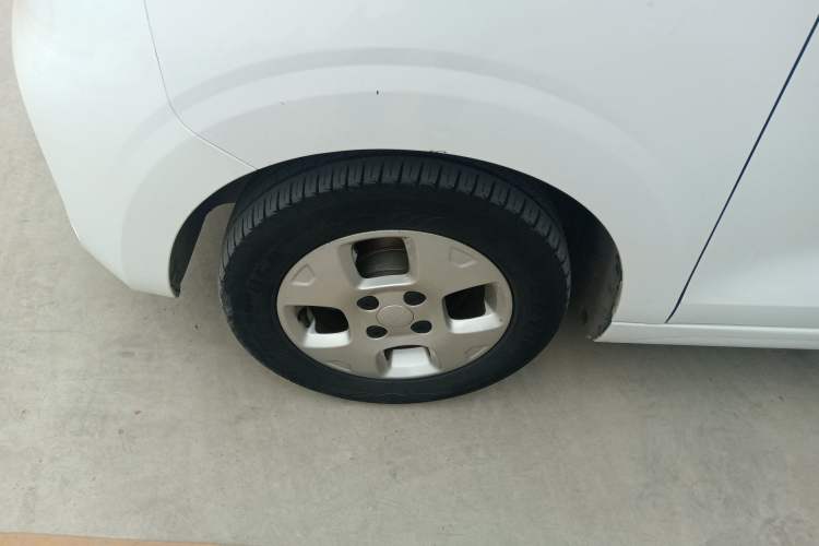 Used Roewe Clever 2021 302km Excellence Edition Left Front Wheel Hub