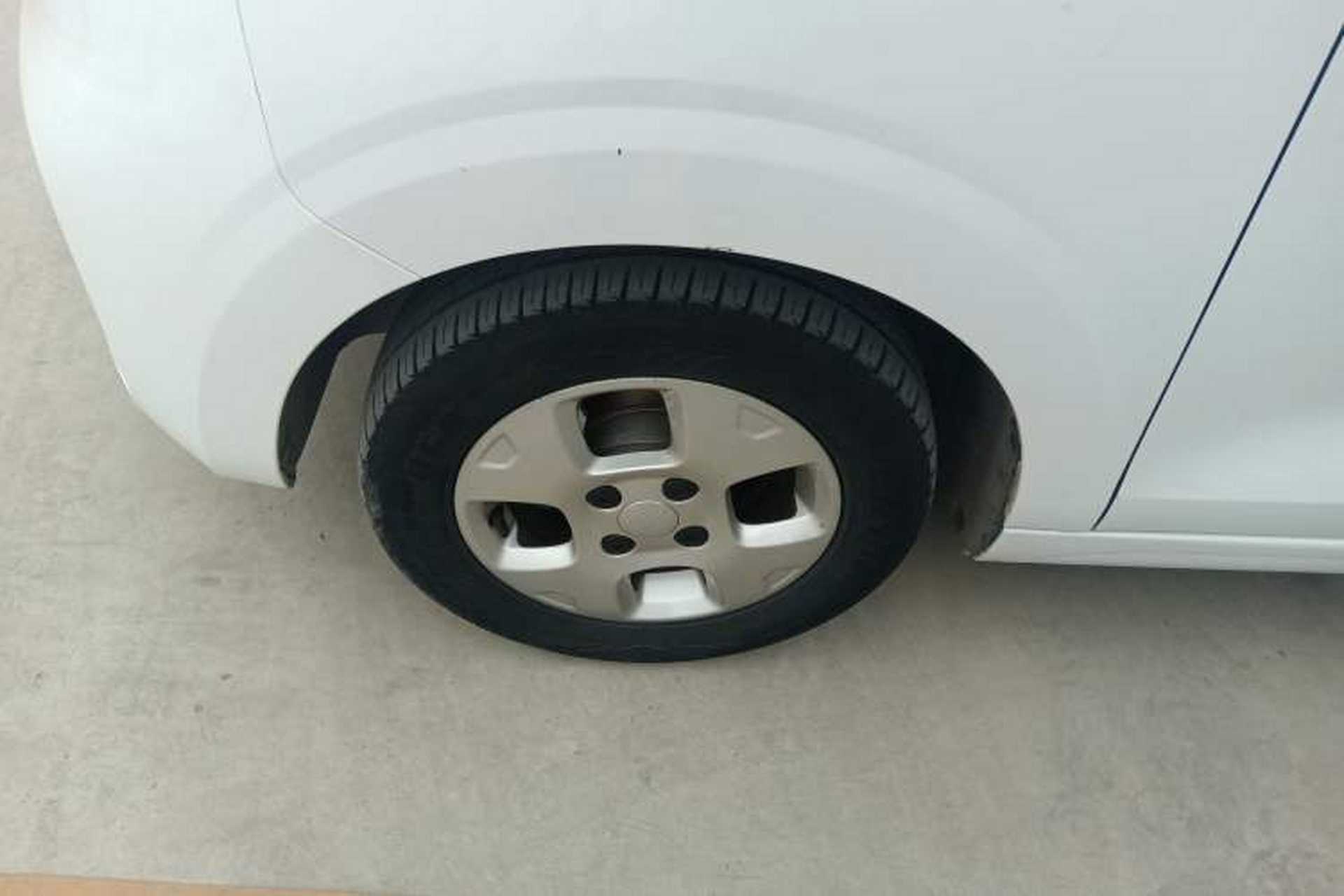Used Roewe Clever 2021 302km Excellence Edition Left Front Wheel Hub