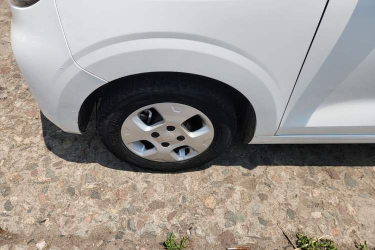 Used Roewe Clever 2021 302km All-Round Version Left Front Wheel Hub