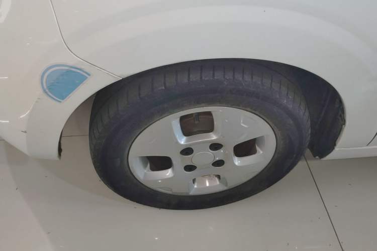 Used Roewe Clever 2021 302km Excellence Edition Left Front Wheel Hub
