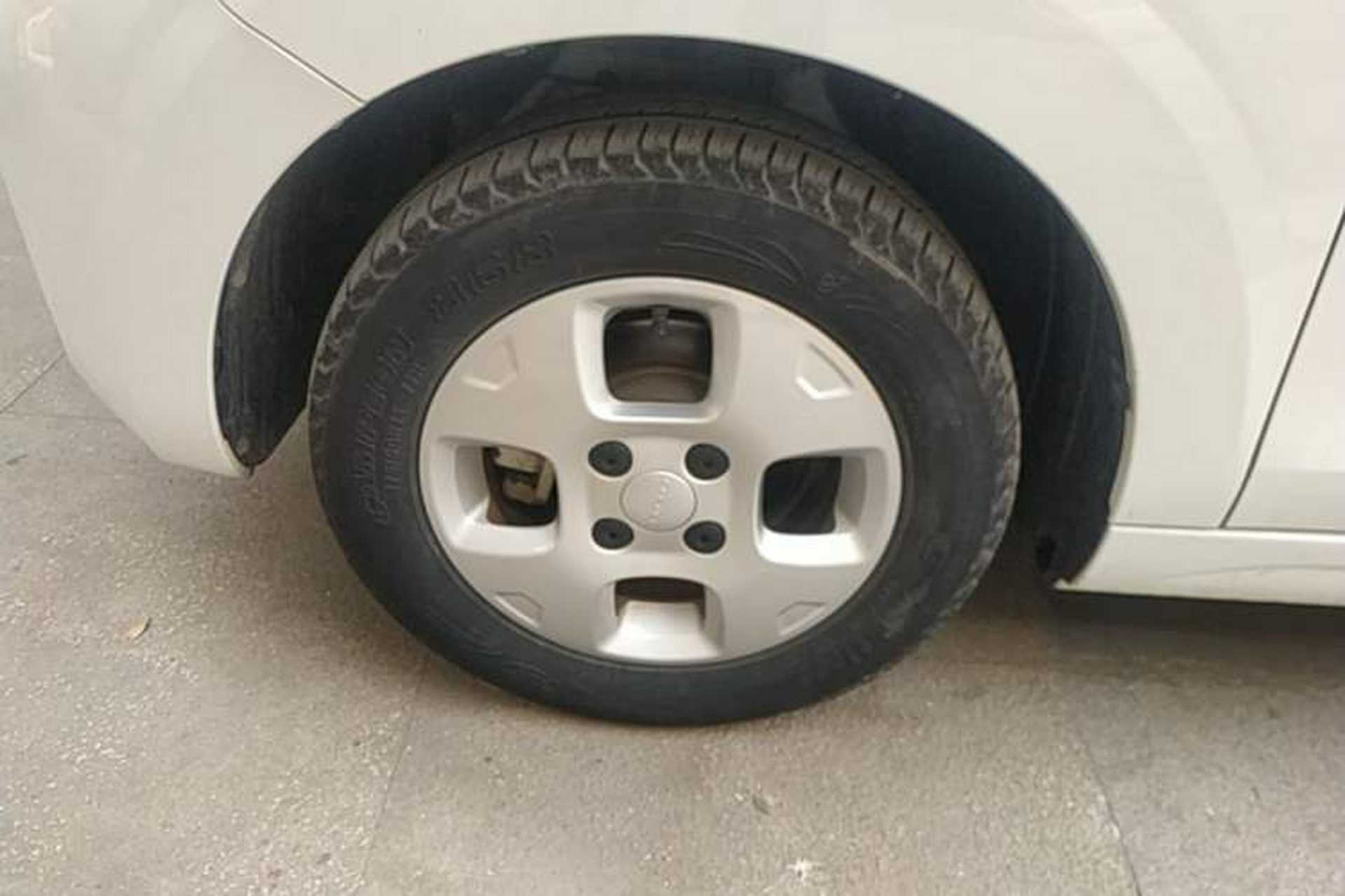 Used Roewe Clever 2021 302km Excellence Edition Left Front Wheel Hub