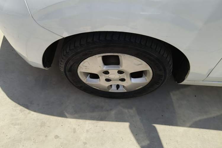 Used Roewe Clever 2021 302km All-Round Version Left Front Wheel Hub