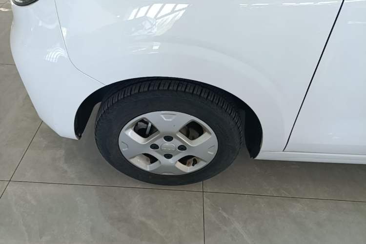 Used Roewe Clever 2021 302km Excellence Edition Left Front Wheel Hub
