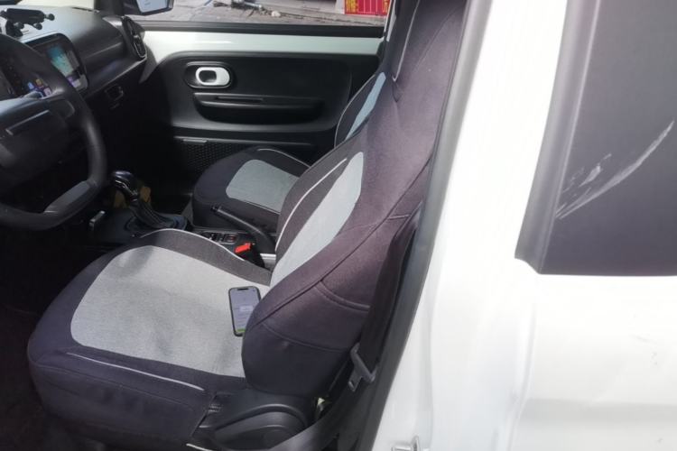 Used Roewe Clever 2021 302km All-Round Version Left Rear Seat