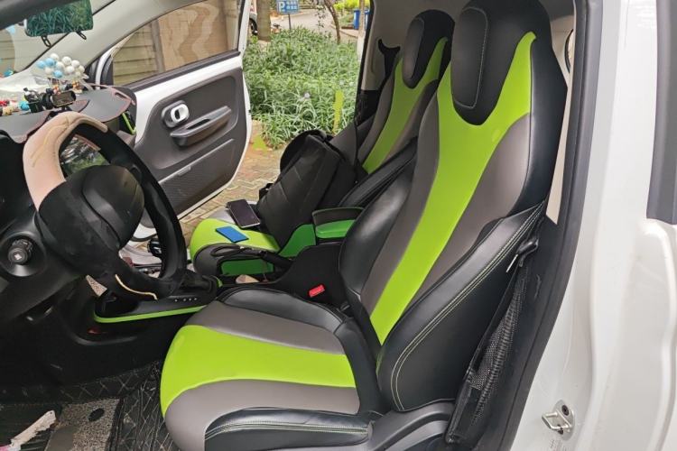 Used Roewe Clever 2021 302km All-Round Version Left Rear Seat