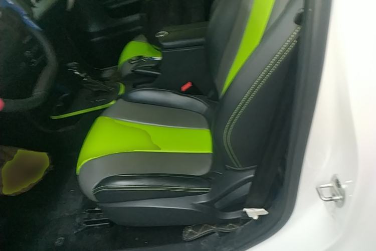 Used Roewe Clever 2021 302km Excellence Edition Left Rear Seat