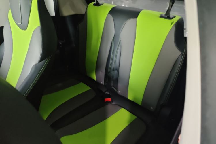Used Roewe Clever 2021 302 km New Four-Seater Super-Efficient Version Left Rear Seat