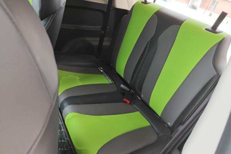 Used Roewe Clever 2021 302 km New Four-Seater Super-Efficient Version Left Rear Seat