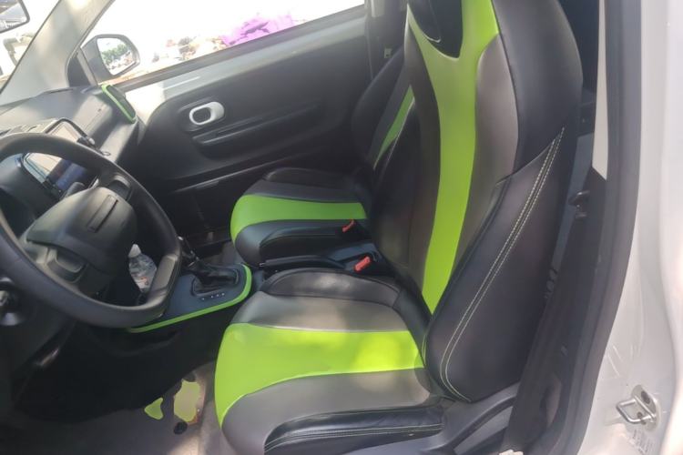 Used Roewe Clever 2021 302km All-Round Version Left Rear Seat